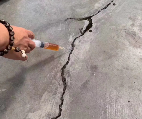 汉阳混凝土裂缝修补技术详解​